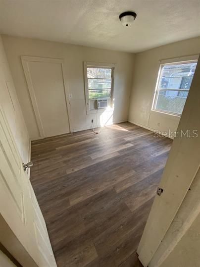 For Rent: $995 (2 beds, 1 baths, 768 Square Feet)