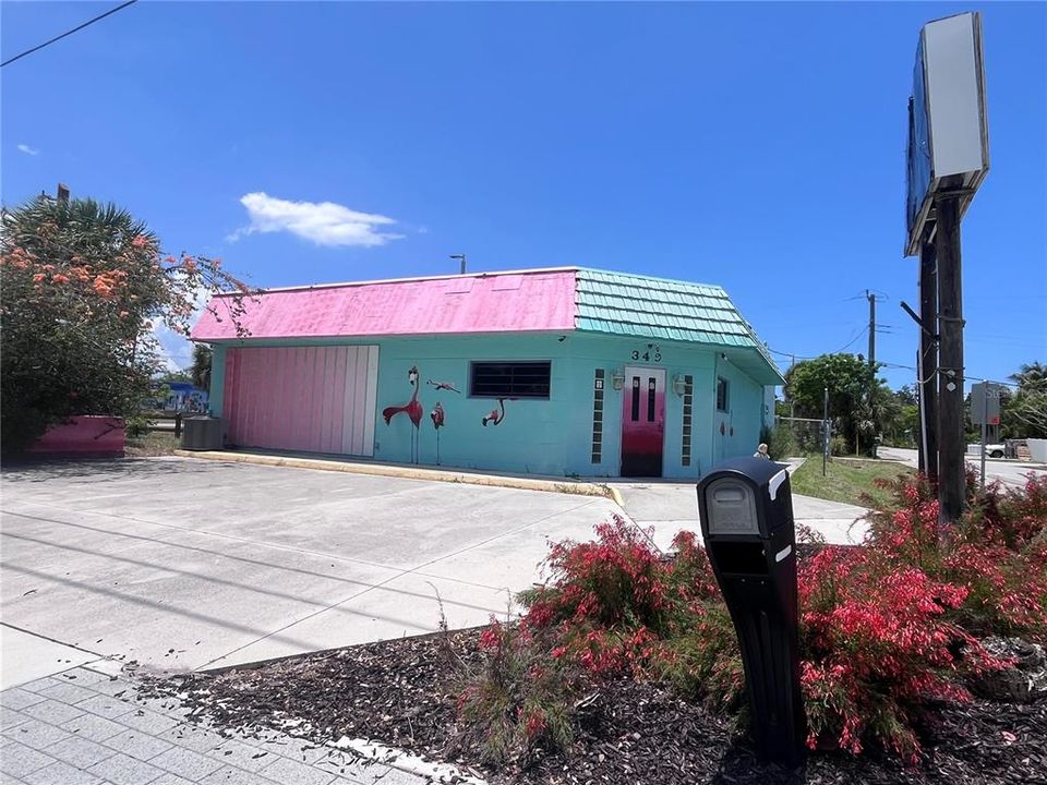 Active With Contract: $36,000 (0 beds, 0 baths, 2895 Square Feet)
