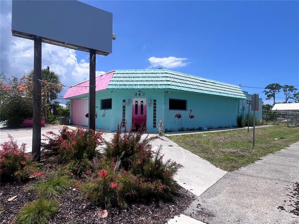 Active With Contract: $36,000 (0 beds, 0 baths, 2895 Square Feet)