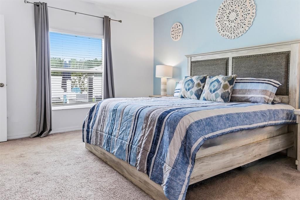 For Sale: $345,000 (4 beds, 2 baths, 1746 Square Feet)