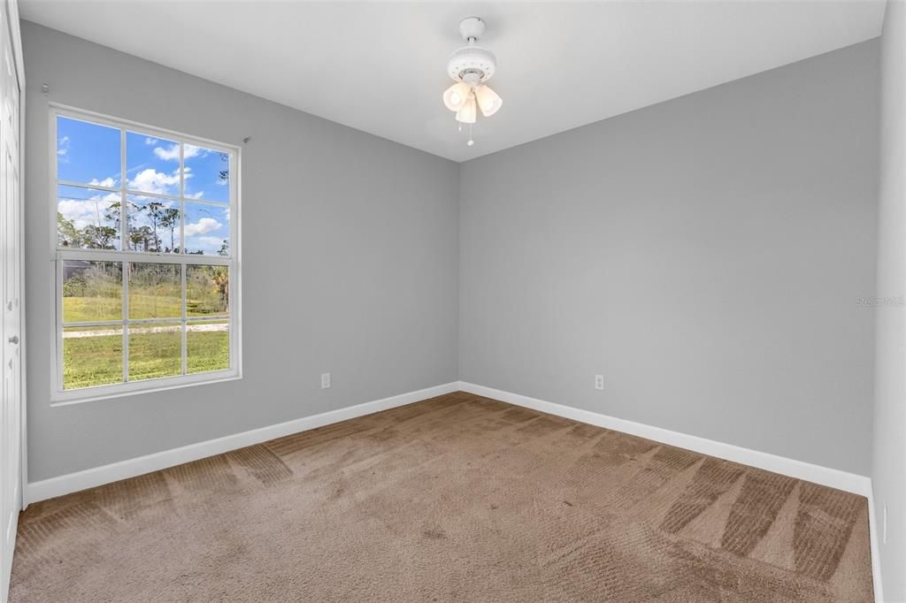 For Sale: $299,000 (3 beds, 2 baths, 1612 Square Feet)