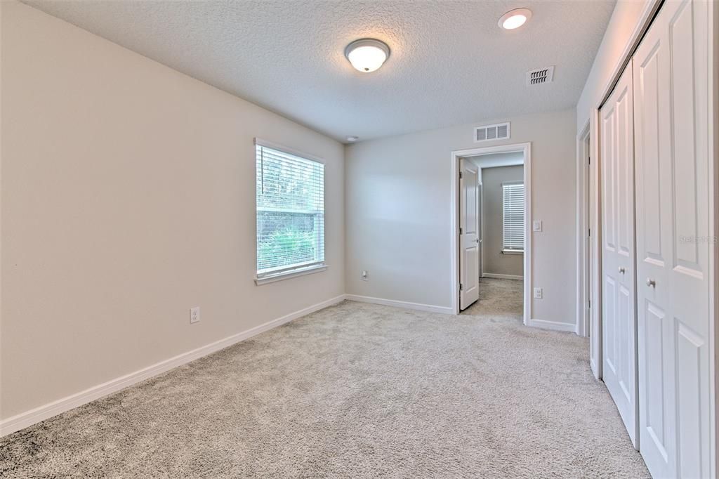 For Sale: $349,900 (3 beds, 2 baths, 1818 Square Feet)
