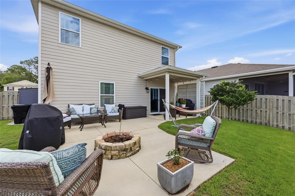 For Sale: $409,900 (5 beds, 3 baths, 2460 Square Feet)