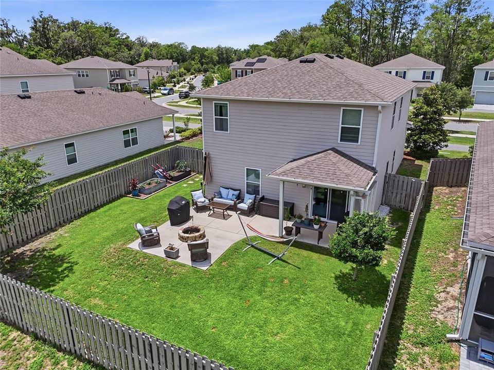 For Sale: $409,900 (5 beds, 3 baths, 2460 Square Feet)