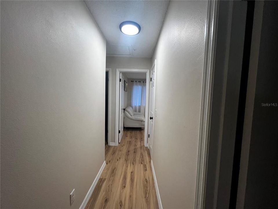 For Sale: $279,900 (3 beds, 2 baths, 1457 Square Feet)