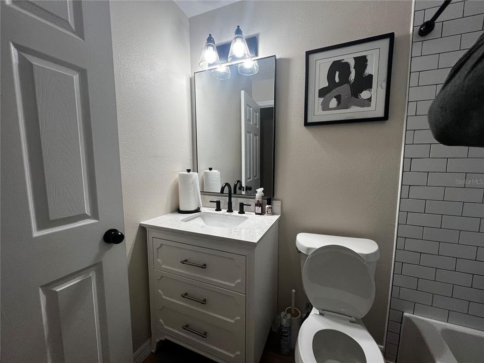For Sale: $279,900 (3 beds, 2 baths, 1457 Square Feet)