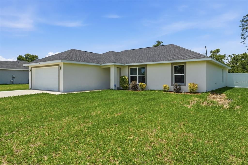 For Sale: $279,900 (4 beds, 2 baths, 1625 Square Feet)