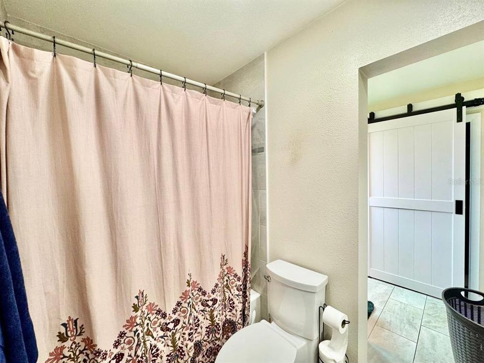 В аренду: $4,800 (4 спален, 3 ванн, 2307 Квадратных фут)