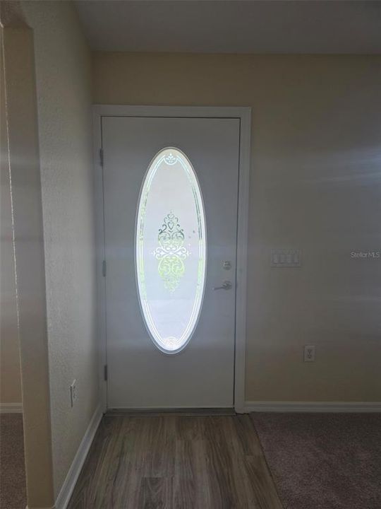 En Venta: $309,900 (4 camas, 2 baños, 2163 Pies cuadrados)