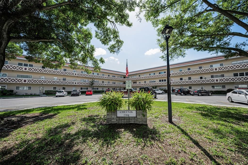 На продажу: $209,900 (2 спален, 2 ванн, 1400 Квадратных фут)