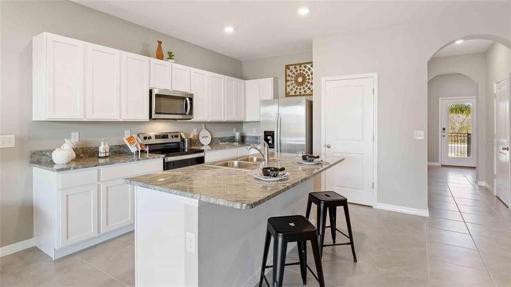 For Rent: $2,200 (3 beds, 2 baths, 1681 Square Feet)
