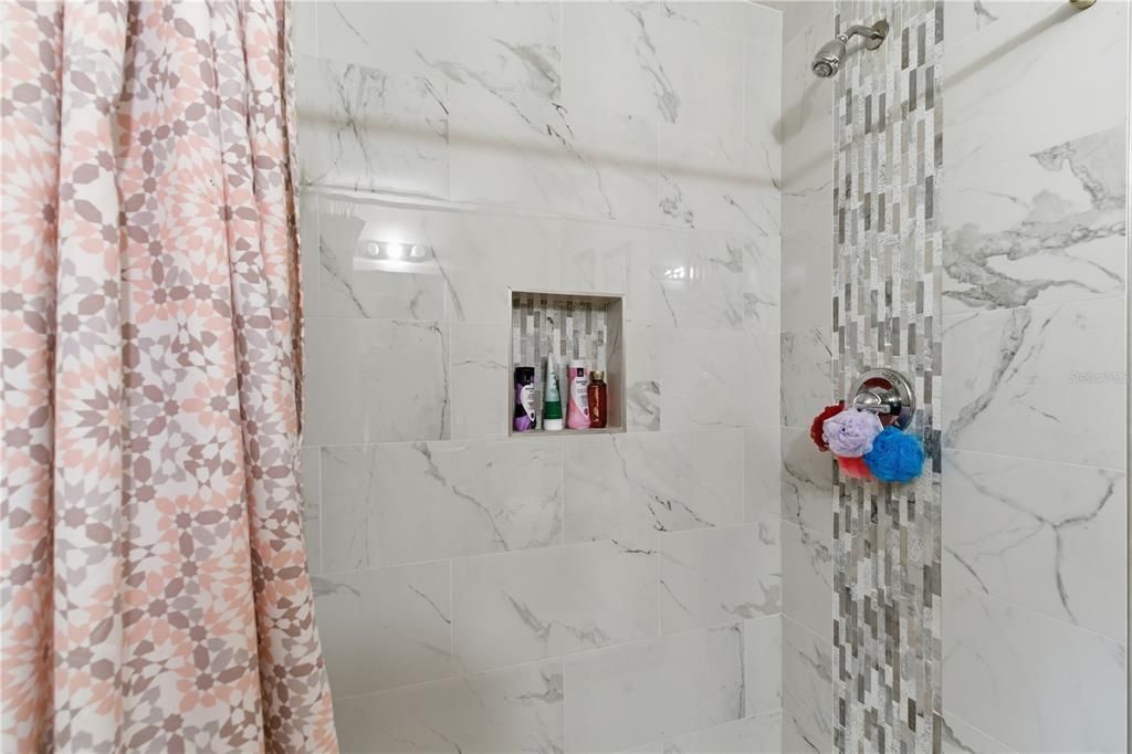 For Sale: $479,000 (3 beds, 2 baths, 1758 Square Feet)