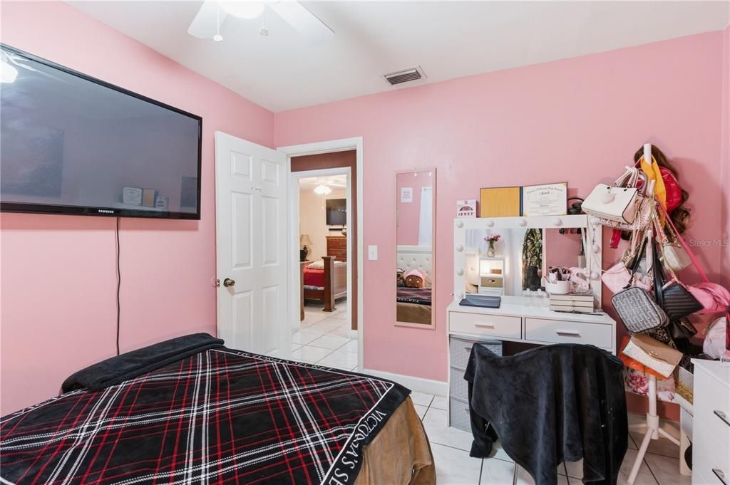 For Sale: $479,000 (3 beds, 2 baths, 1758 Square Feet)