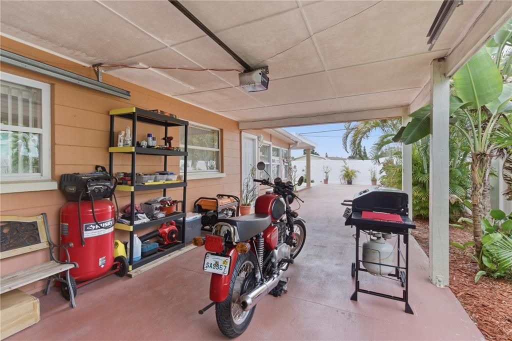 For Sale: $479,000 (3 beds, 2 baths, 1758 Square Feet)
