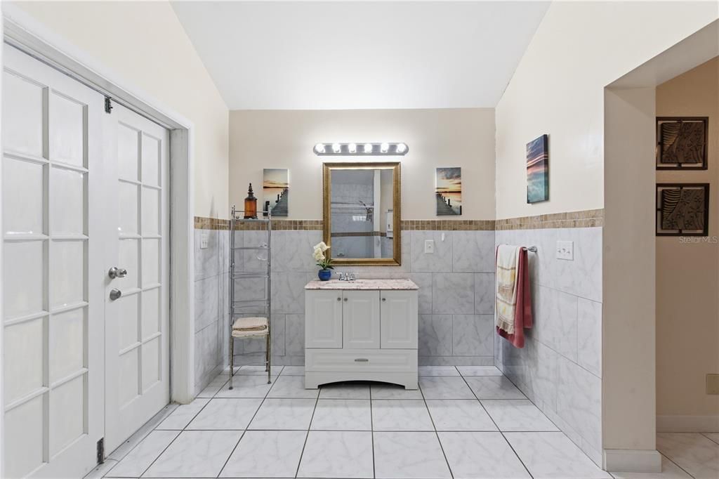 For Sale: $479,000 (3 beds, 2 baths, 1758 Square Feet)