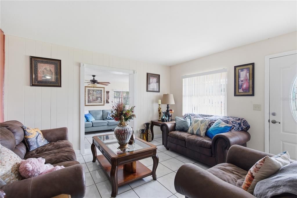 For Sale: $479,000 (3 beds, 2 baths, 1758 Square Feet)