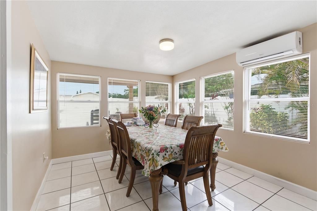 For Sale: $479,000 (3 beds, 2 baths, 1758 Square Feet)