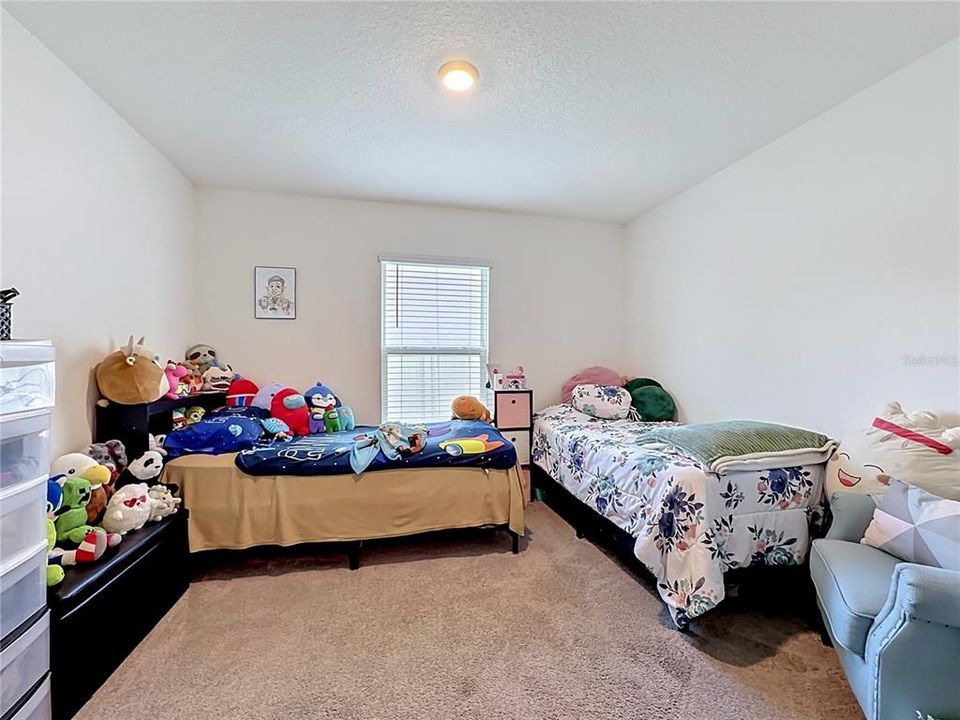 For Sale: $319,000 (4 beds, 2 baths, 1846 Square Feet)