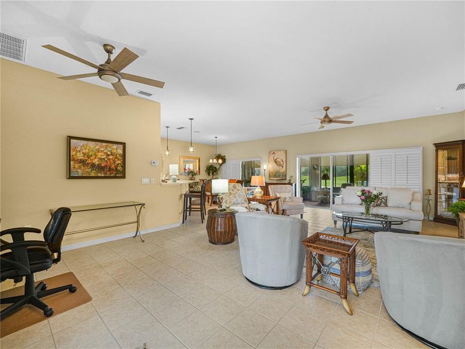 Active With Contract: $280,000 (2 beds, 2 baths, 1530 Square Feet)