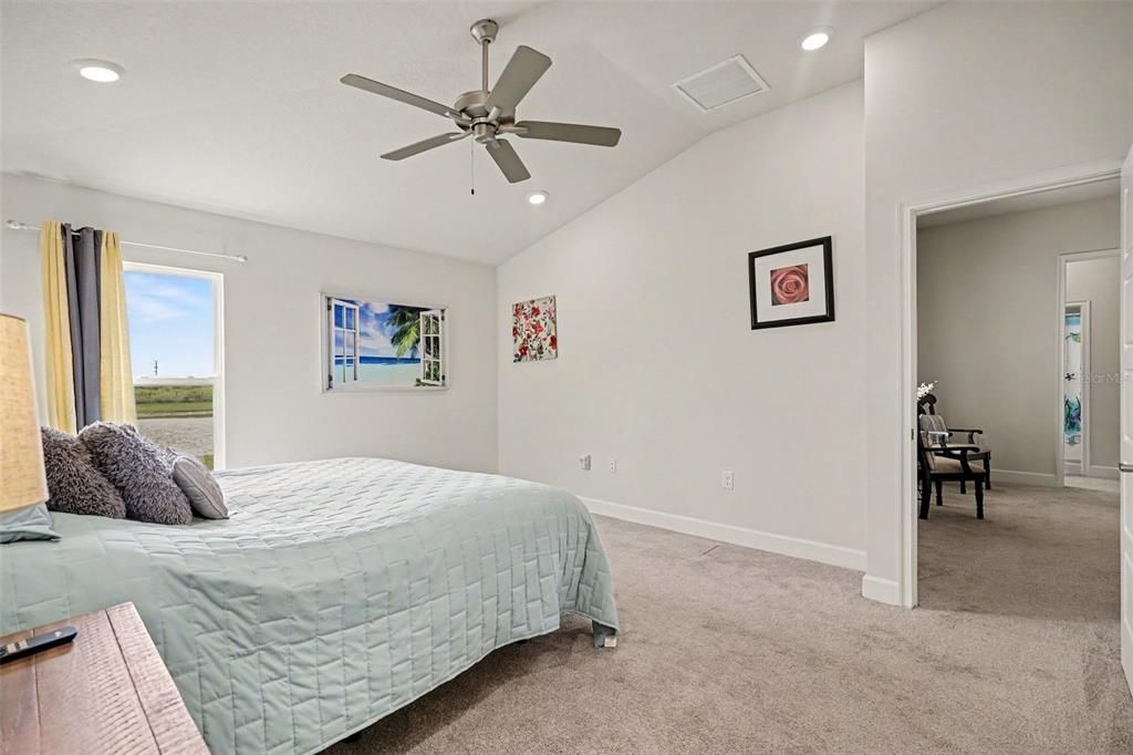 For Sale: $360,000 (4 beds, 2 baths, 1820 Square Feet)