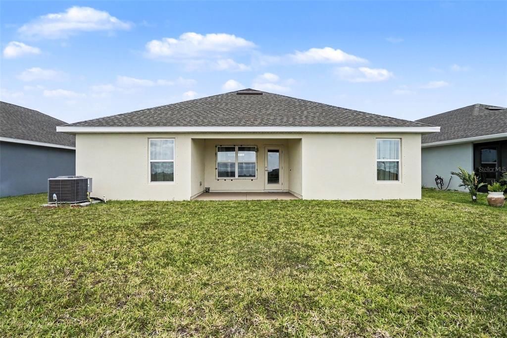 For Sale: $360,000 (4 beds, 2 baths, 1820 Square Feet)