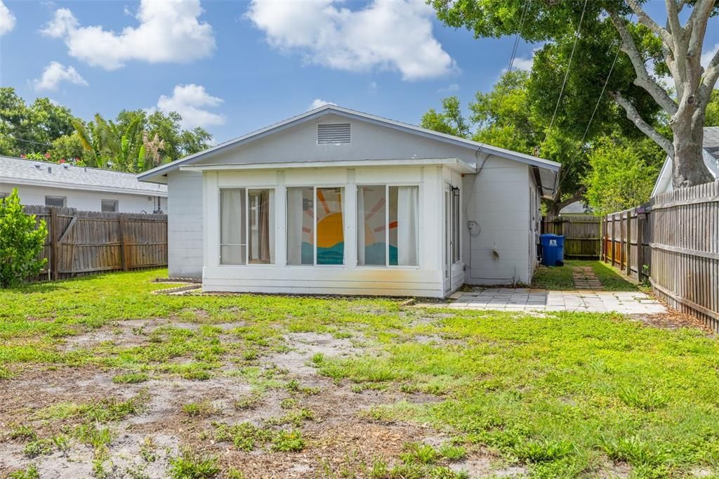 En Venta: $325,000 (2 camas, 1 baños, 952 Pies cuadrados)