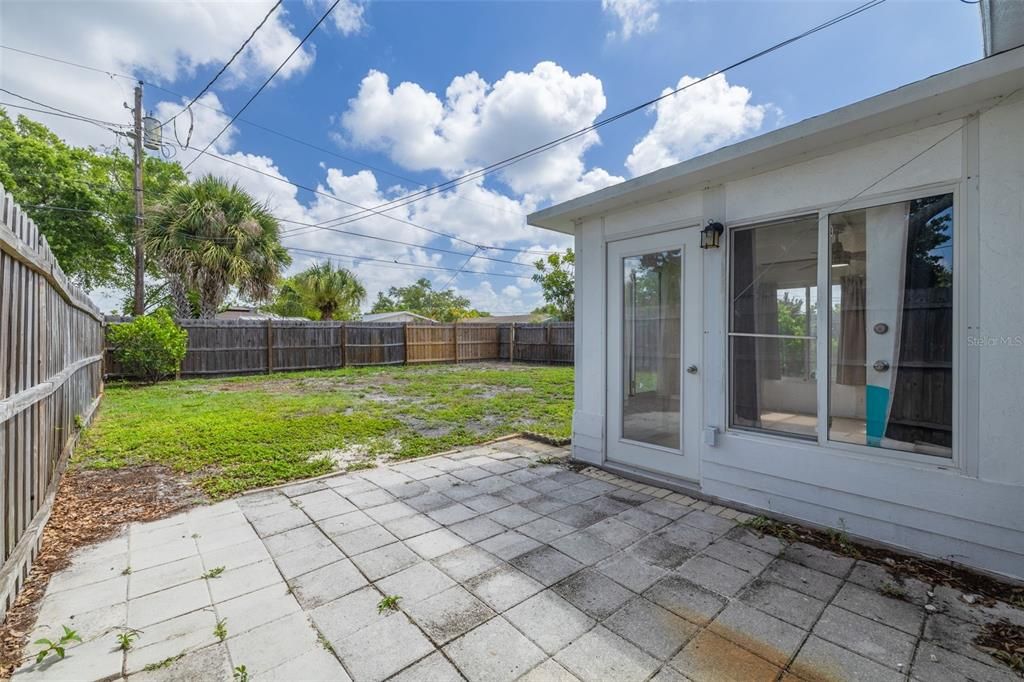 En Venta: $325,000 (2 camas, 1 baños, 952 Pies cuadrados)