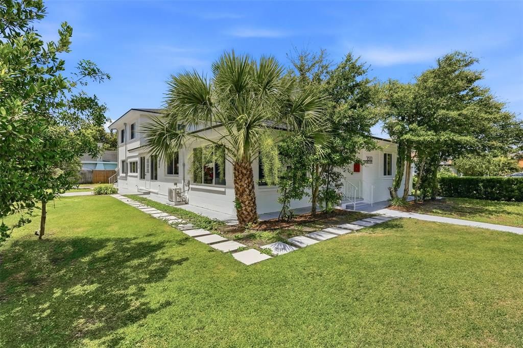 For Sale: $749,900 (4 beds, 0 baths, 2328 Square Feet)