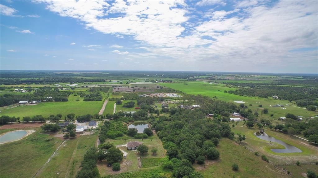 En Venta: $1,699,000 (47.57 acres)