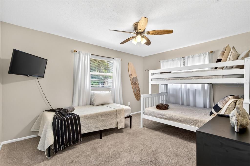 For Sale: $459,000 (3 beds, 2 baths, 1846 Square Feet)