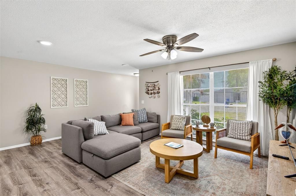 For Sale: $459,000 (3 beds, 2 baths, 1846 Square Feet)
