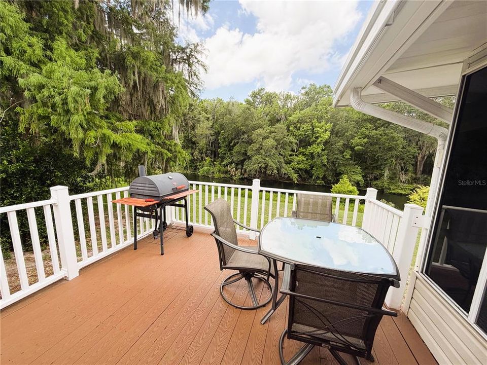 For Sale: $199,500 (2 beds, 2 baths, 1532 Square Feet)