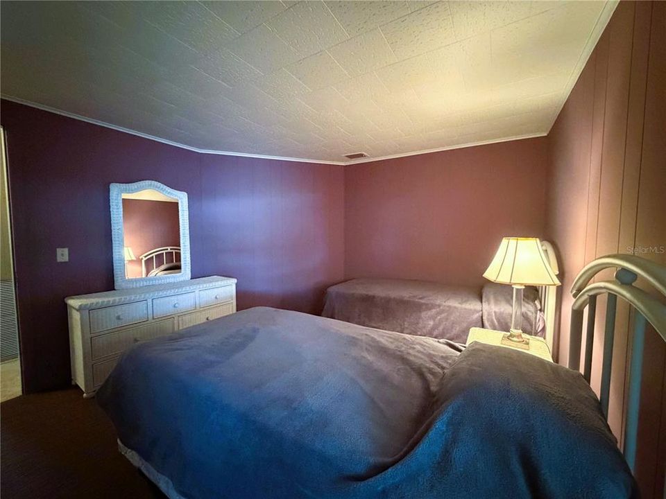For Sale: $199,500 (2 beds, 2 baths, 1532 Square Feet)