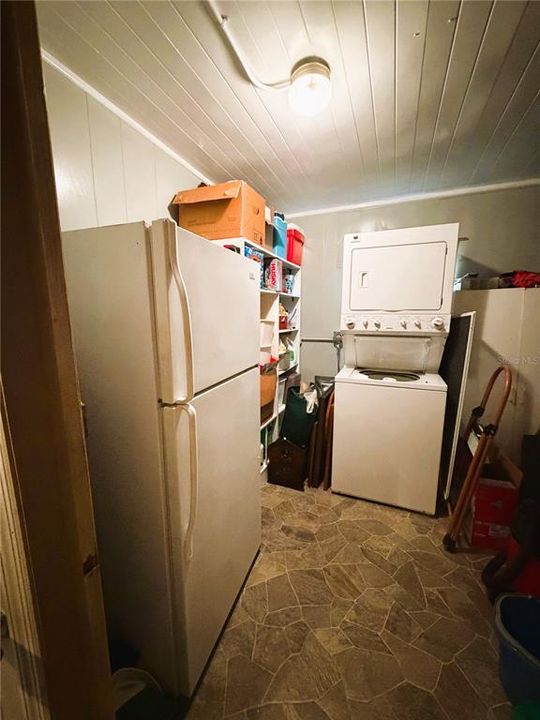 For Sale: $199,500 (2 beds, 2 baths, 1532 Square Feet)