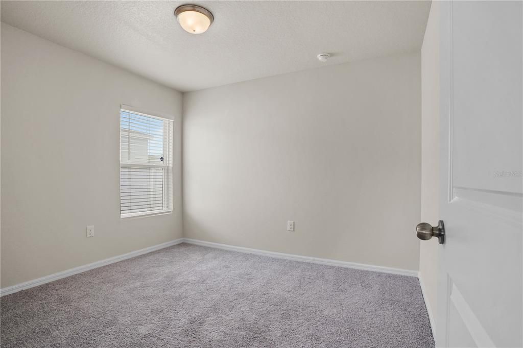 For Sale: $265,000 (4 beds, 2 baths, 1414 Square Feet)
