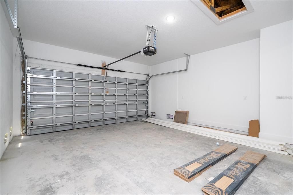 For Rent: $2,200 (4 beds, 3 baths, 1795 Square Feet)