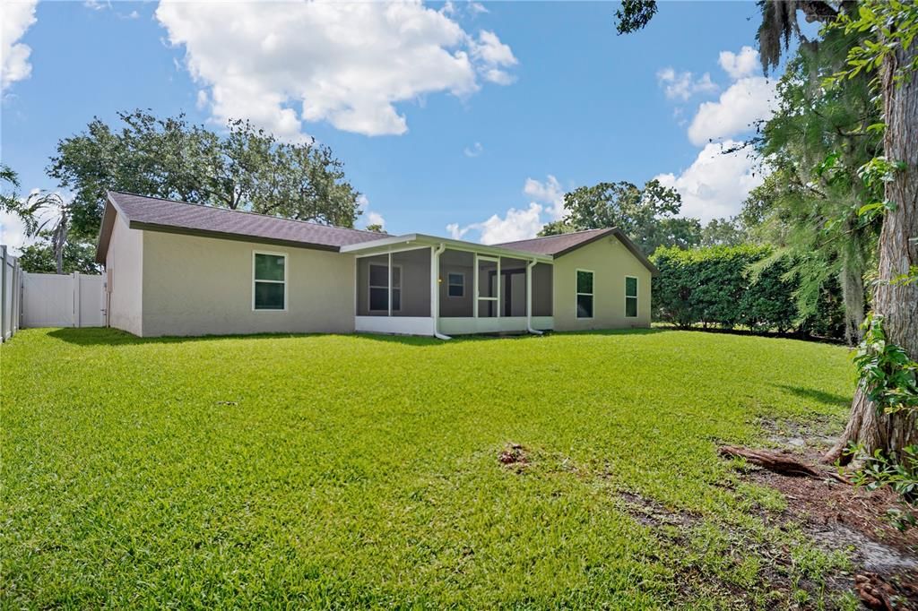For Sale: $440,000 (3 beds, 2 baths, 1688 Square Feet)