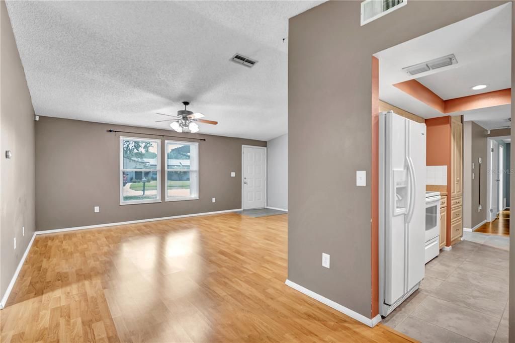 For Sale: $440,000 (3 beds, 2 baths, 1688 Square Feet)