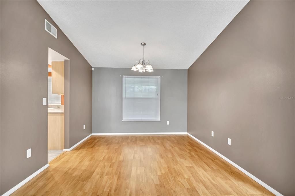 For Sale: $440,000 (3 beds, 2 baths, 1688 Square Feet)