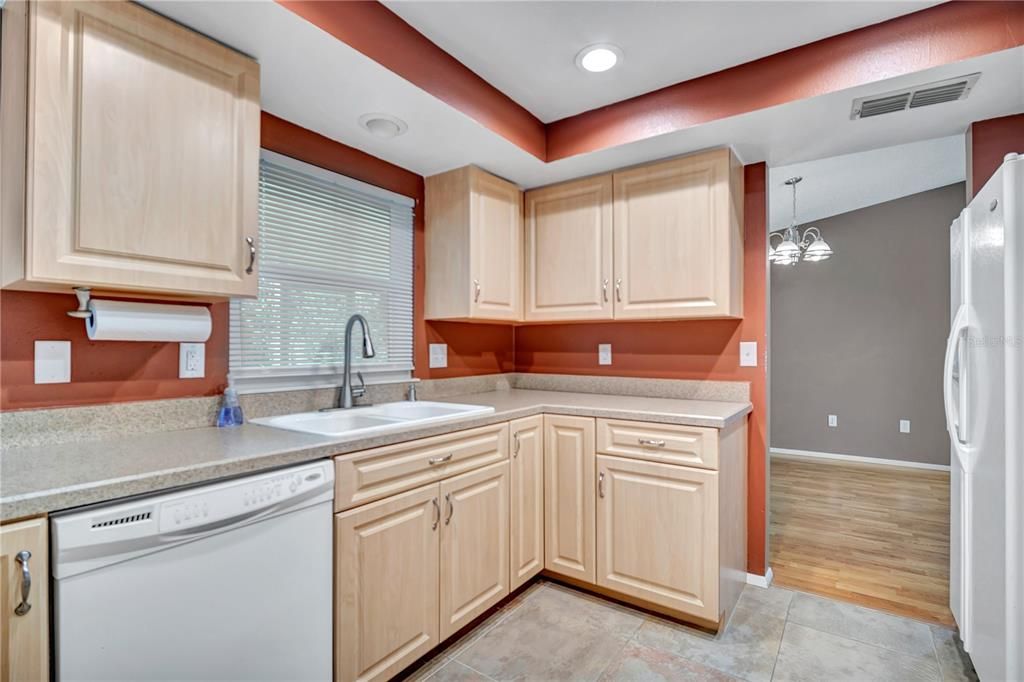 For Sale: $440,000 (3 beds, 2 baths, 1688 Square Feet)