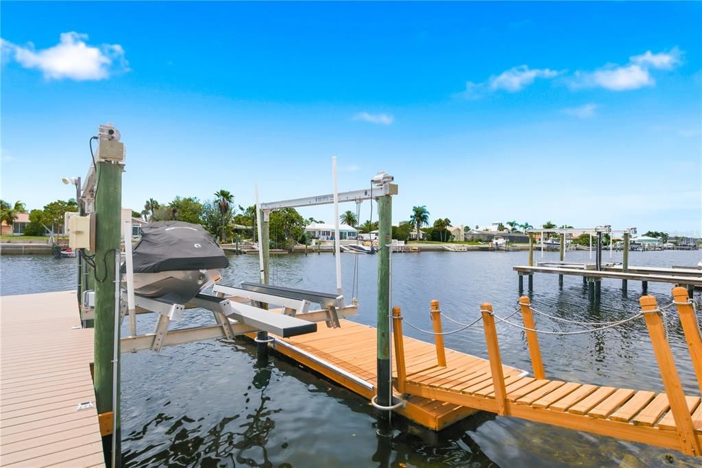 For Sale: $1,020,000 (4 beds, 3 baths, 2222 Square Feet)