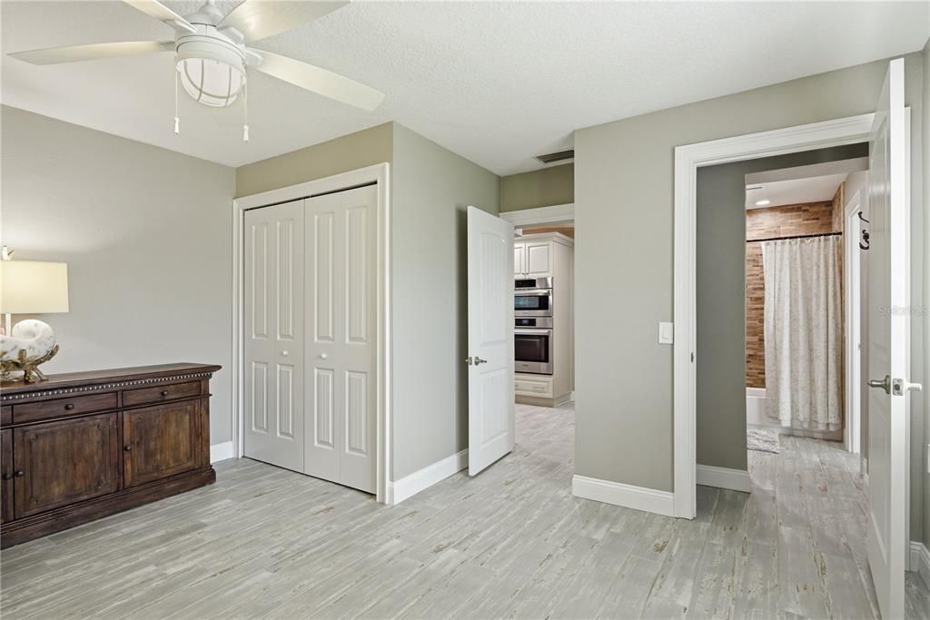 For Sale: $1,020,000 (4 beds, 3 baths, 2222 Square Feet)