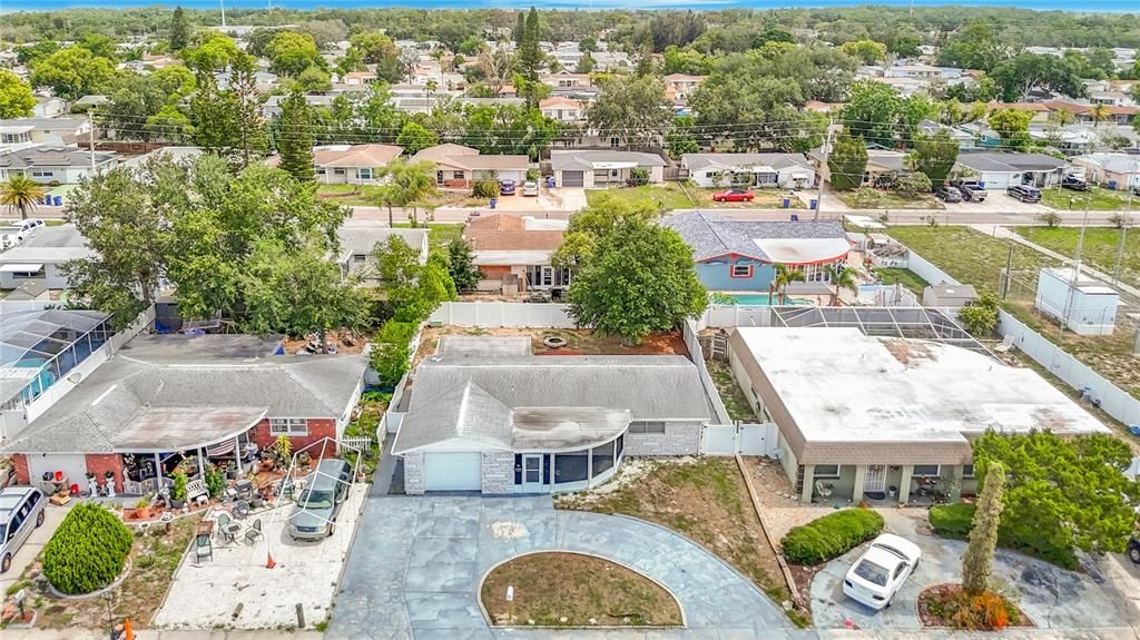 For Sale: $227,900 (2 beds, 2 baths, 1098 Square Feet)