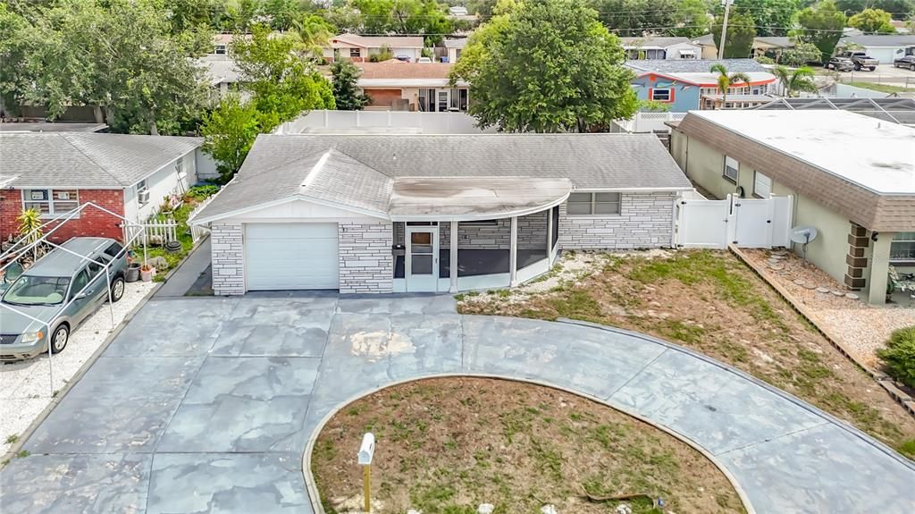 For Sale: $227,900 (2 beds, 2 baths, 1098 Square Feet)