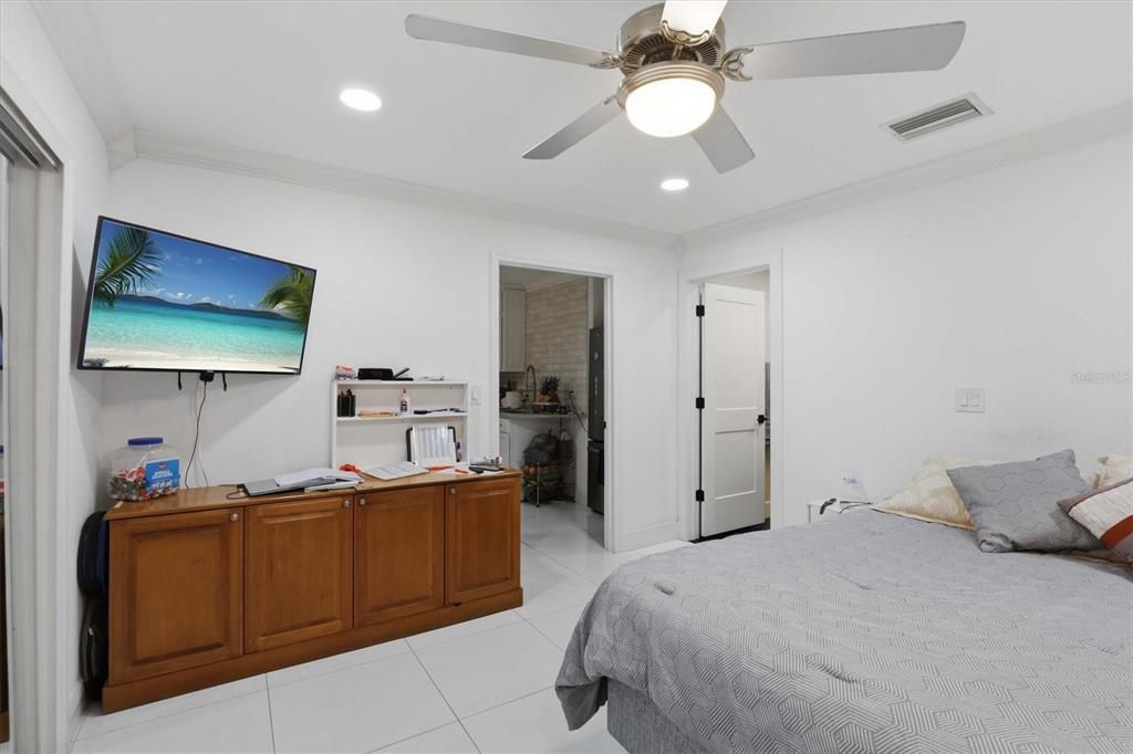 For Sale: $774,900 (4 beds, 3 baths, 2800 Square Feet)