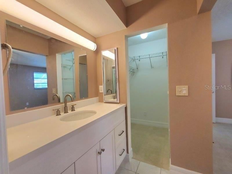 For Rent: $2,500 (3 beds, 2 baths, 1673 Square Feet)