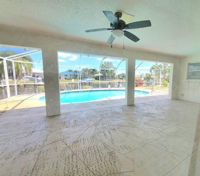 For Rent: $2,500 (3 beds, 2 baths, 1673 Square Feet)