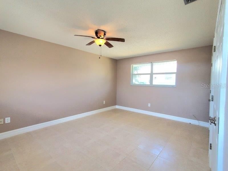 For Rent: $2,500 (3 beds, 2 baths, 1673 Square Feet)