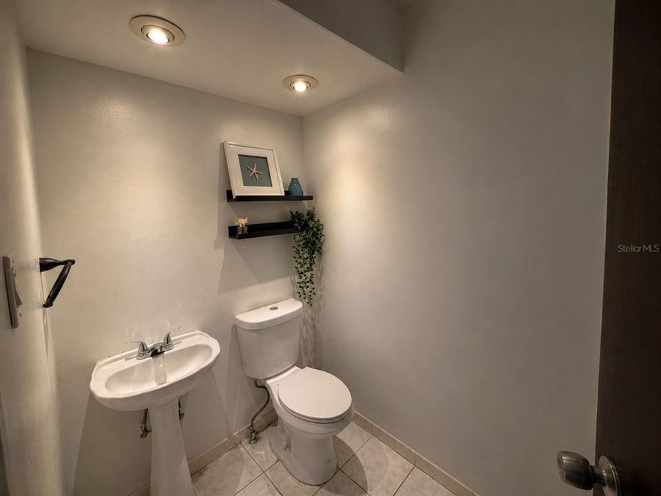 For Sale: $425,000 (3 beds, 2 baths, 1763 Square Feet)