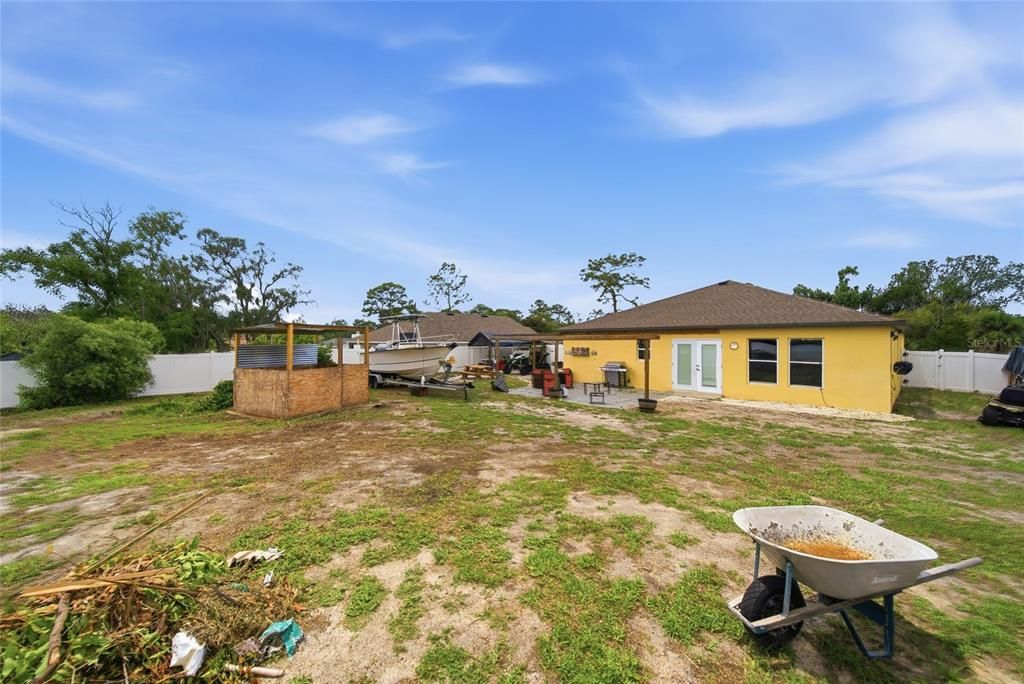 На продажу: $349,999 (4 спален, 2 ванн, 1646 Квадратных фут)